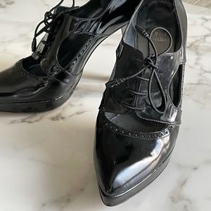 Stuart Weitzman Oxford Cutout Patent Pumps